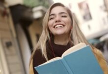 تفسير حلم الزواج من دكتور جامعي للعزباء